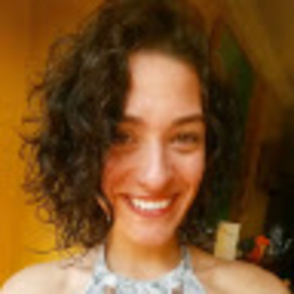 Meet your Posher, Daniela